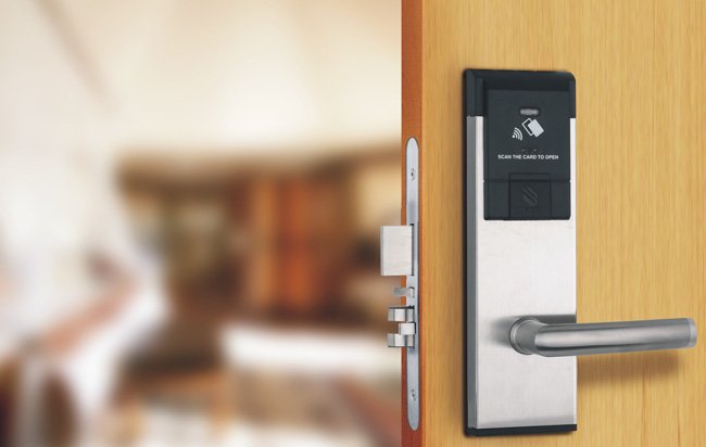 Lắp đặt hế thống khóa khách sạn bạn được những gì?